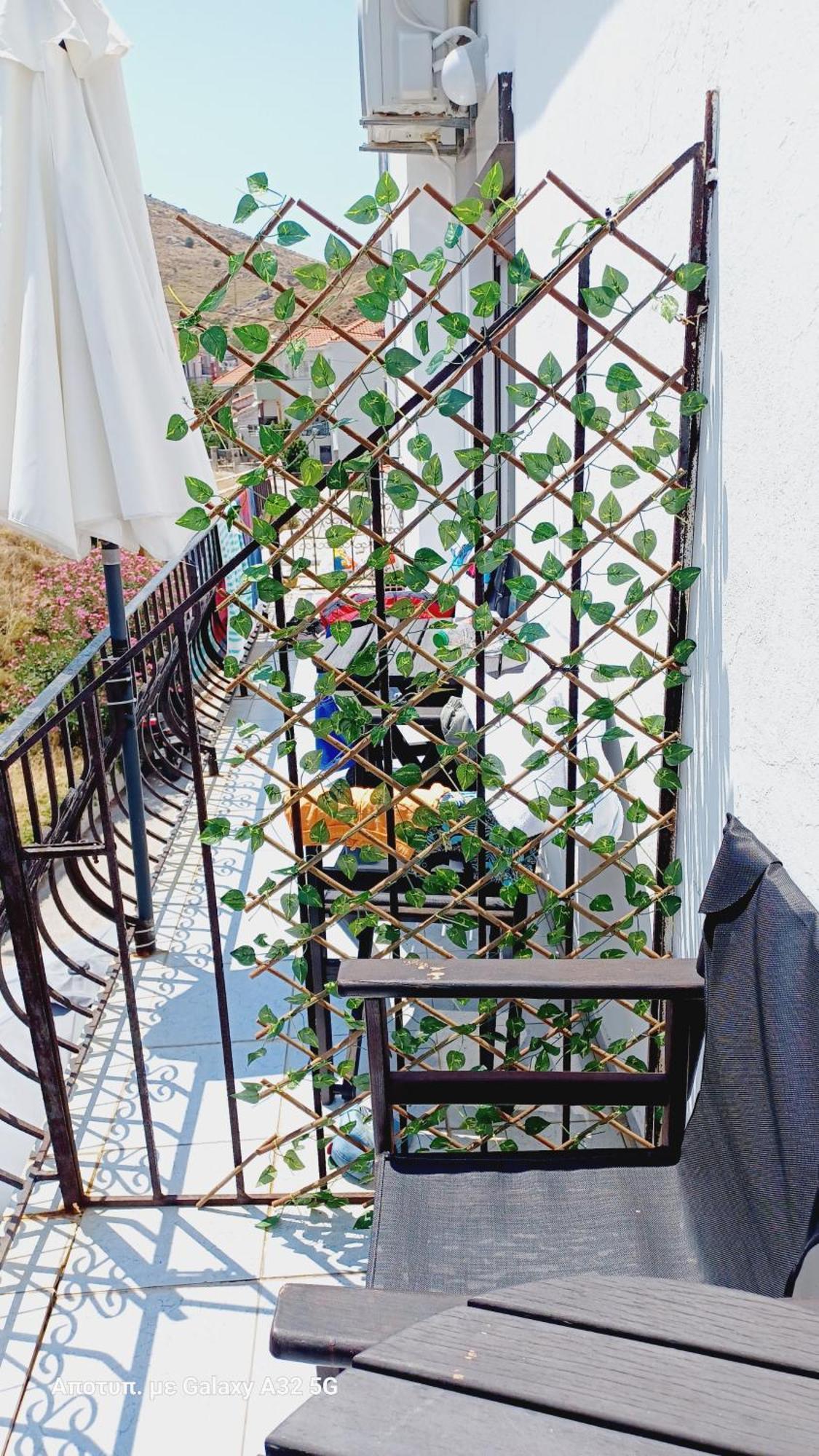 Kostas Studios Apartments - Ενοικιαζόμενα Δωμάτια Με Κουζινάκι Myrina Esterno foto